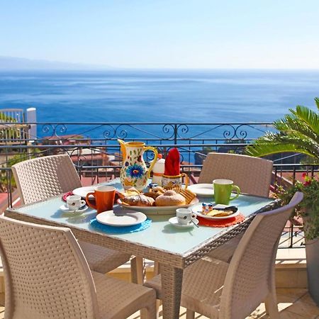Casa Cloe Apartment Taormina Bagian luar foto
