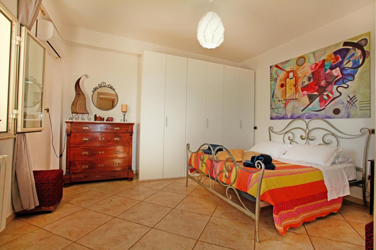 Casa Cloe Apartment Taormina Bagian luar foto