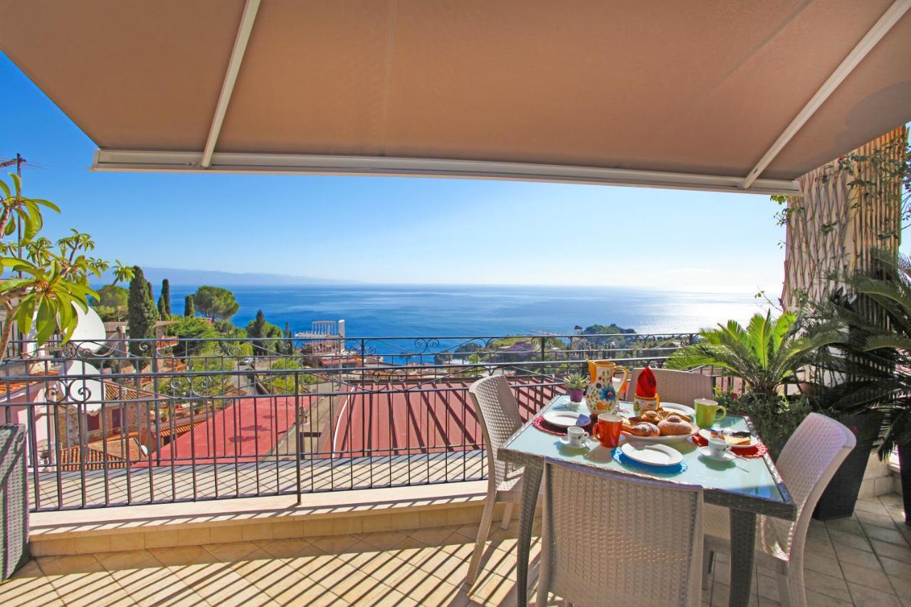 Casa Cloe Apartment Taormina Bagian luar foto