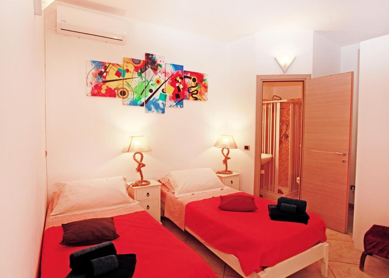 Casa Cloe Apartment Taormina Bagian luar foto