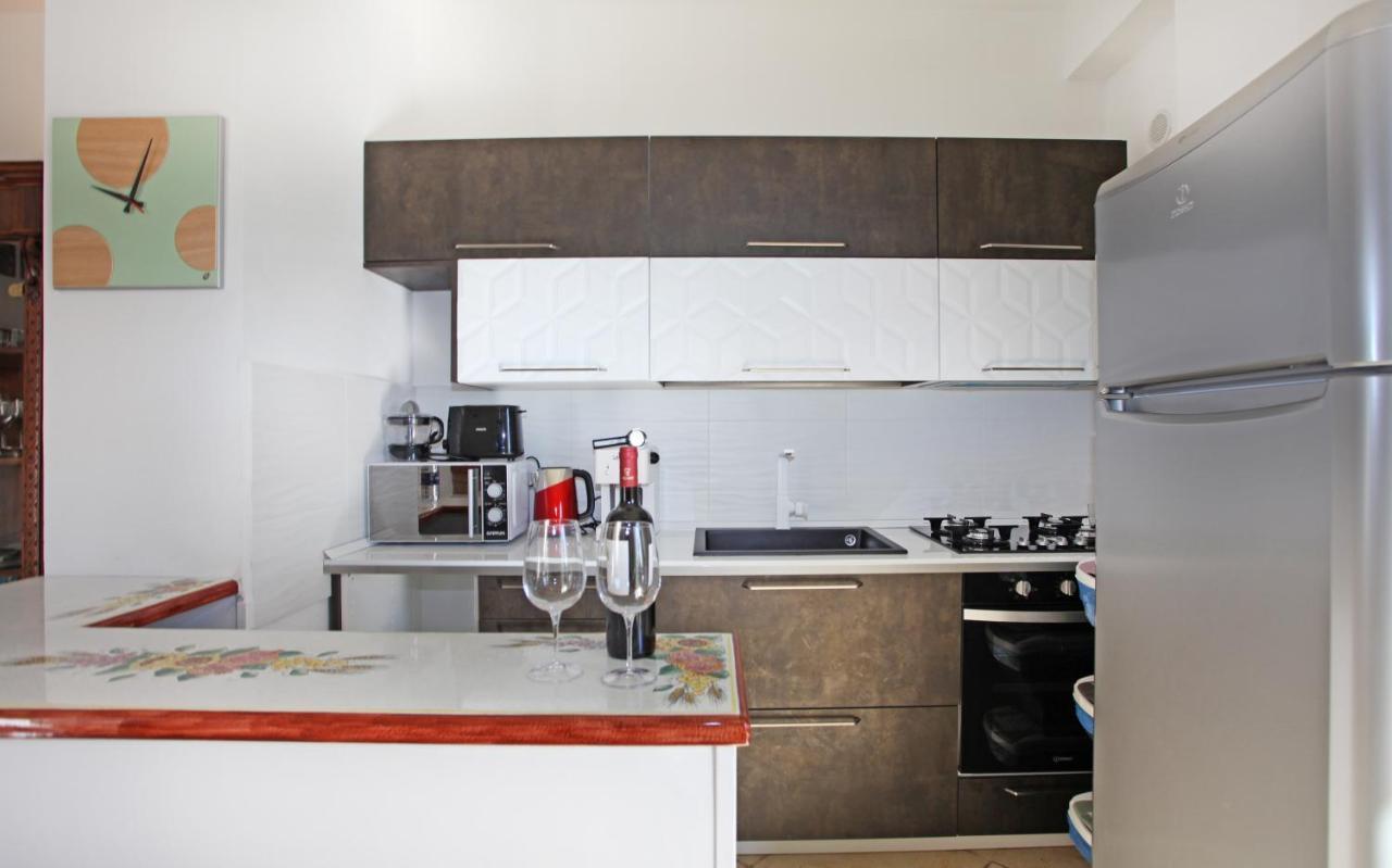 Casa Cloe Apartment Taormina Bagian luar foto