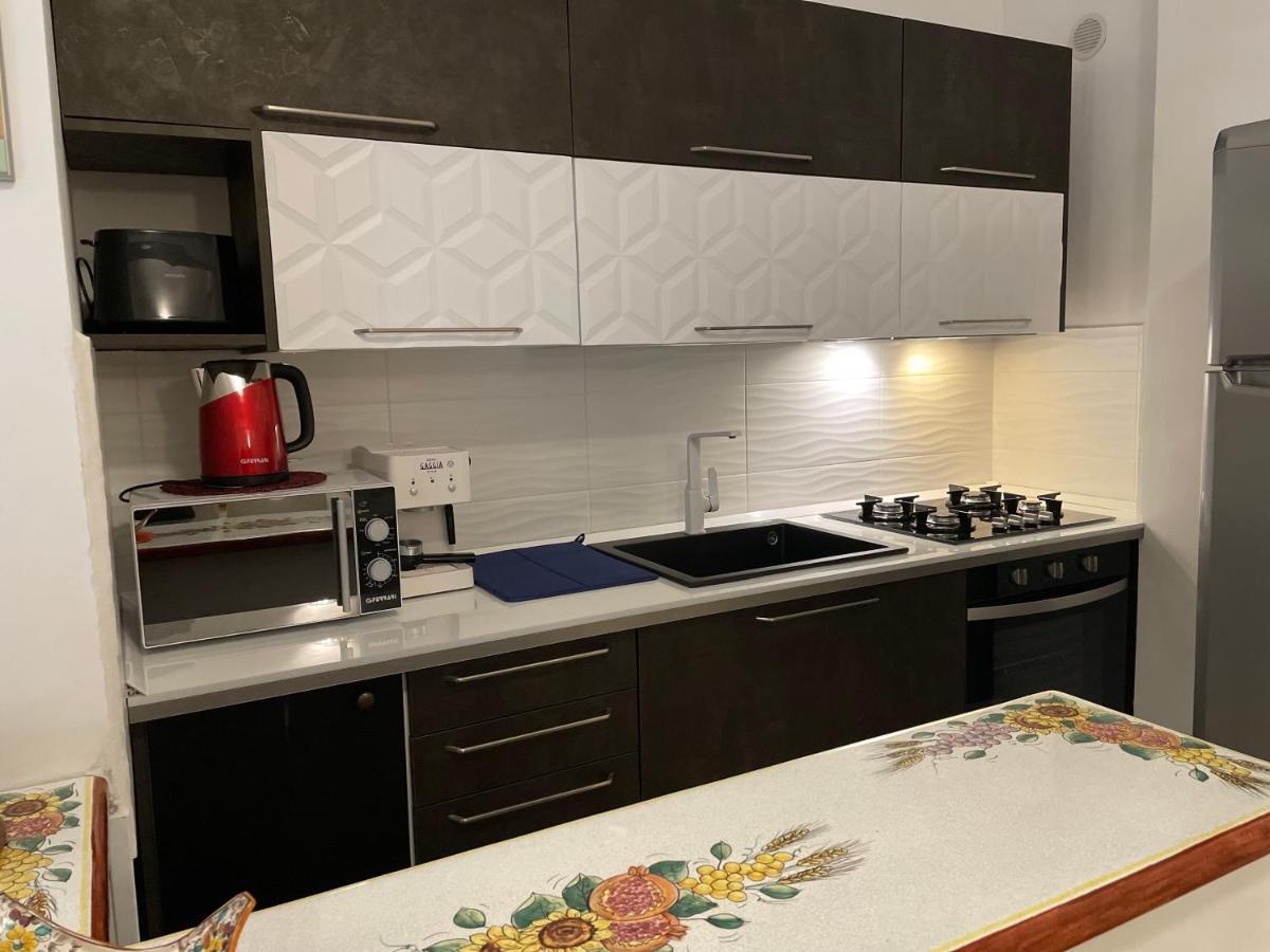 Casa Cloe Apartment Taormina Bagian luar foto